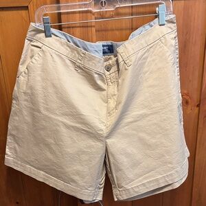 Old Navy Women's Everyday Short Beige Bermudas